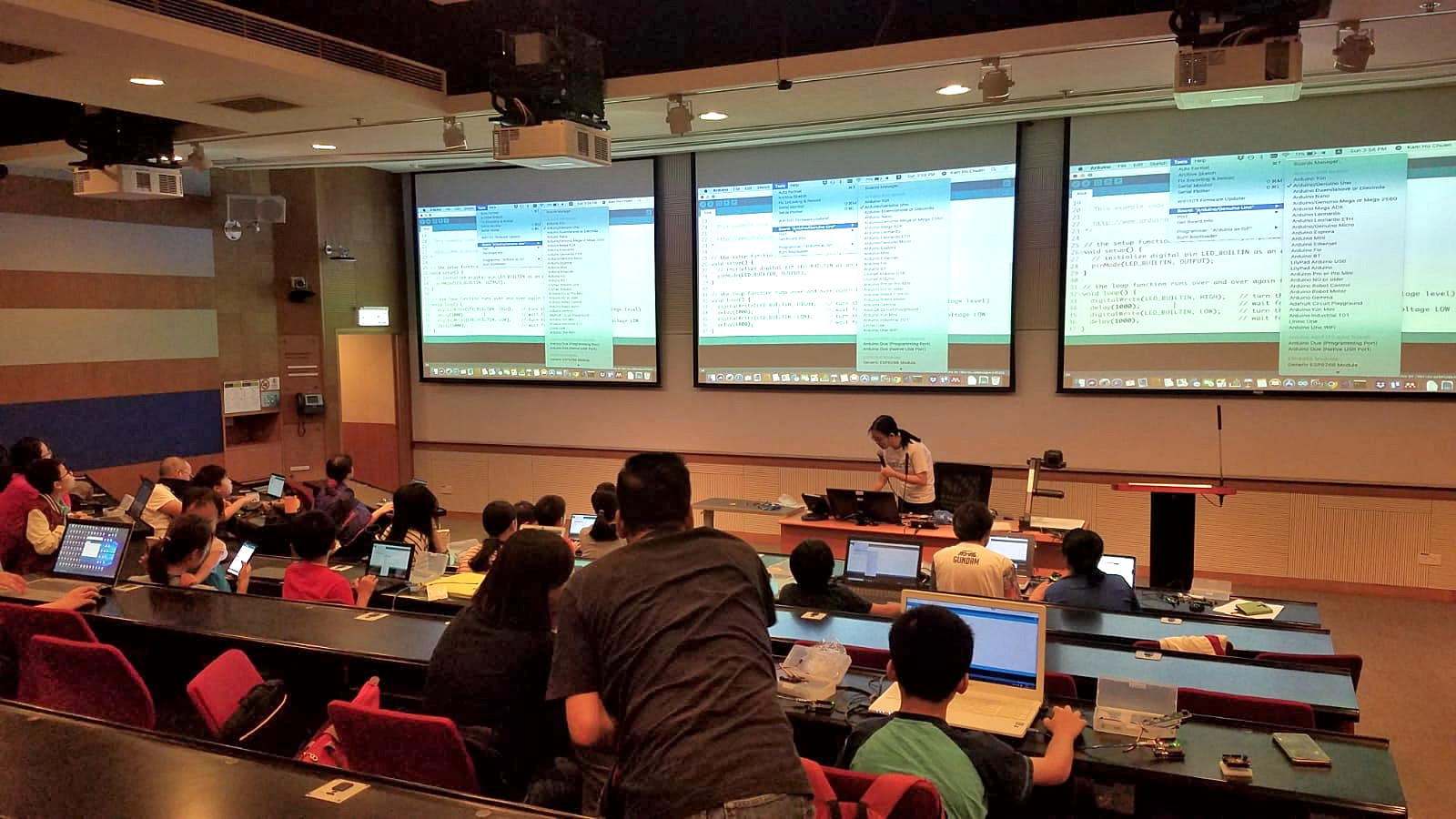 STEM Workshop on Hour Of Code At CityU Apps Lab